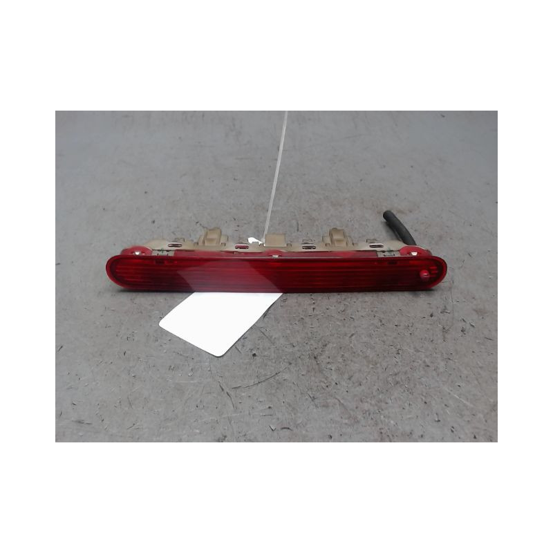 FEUX STOP SUPPLEMENTAIRE CITROEN C3