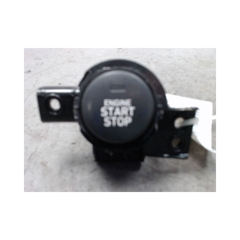 BOUTON DE DEMARRAGE HYUNDAI KONA