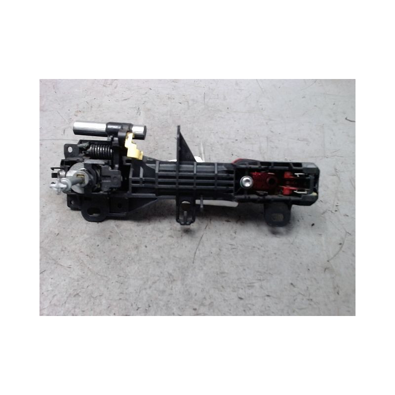 POIGNEE EXTERIEURE PORTE AVANT GAUCHE TOYOTA YARIS