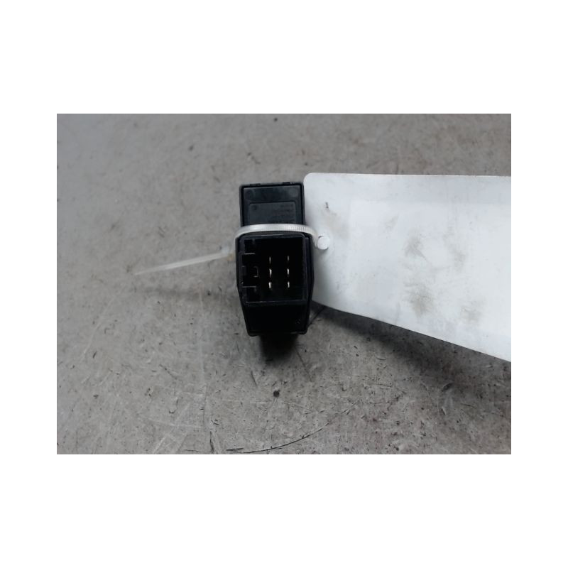 COMMANDE LEVE-GLACE PORTE ARG VOLVO S60