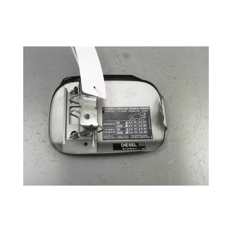 VOLET DE TRAPPE CARBURANT MERCEDES CLASSE B MONOSP. I Phase 1 (245) 2005-2008