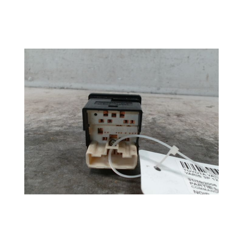 COMMANDE RETROVISSEUR EXTERIEUR ELECTRIQUE TOYOTA YARIS 2005-