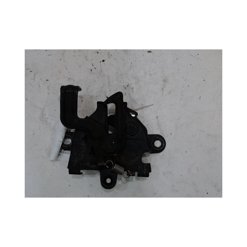 SERRURE CAPOT TOYOTA YARIS