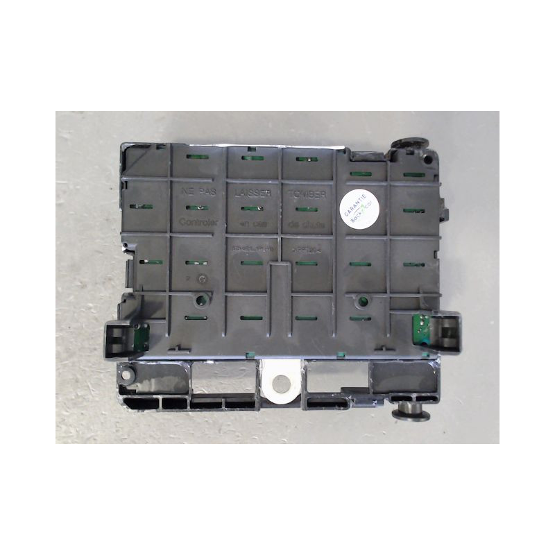 BOITE A FUSIBLES PEUGEOT 206+ 2009-