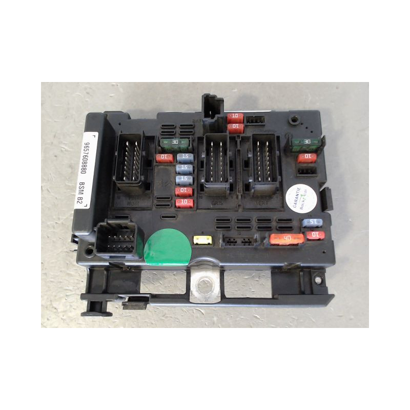 BOITE A FUSIBLES PEUGEOT 206+ 2009-