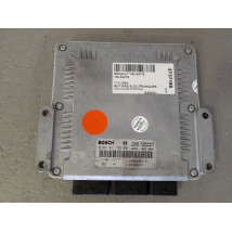 CALCULATEUR MOTEUR RENAULT VELSATIS