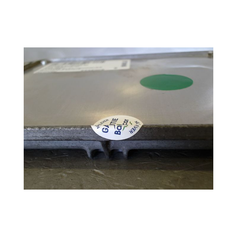 CALCULATEUR MOTEUR RENAULT TWINGO 93-98