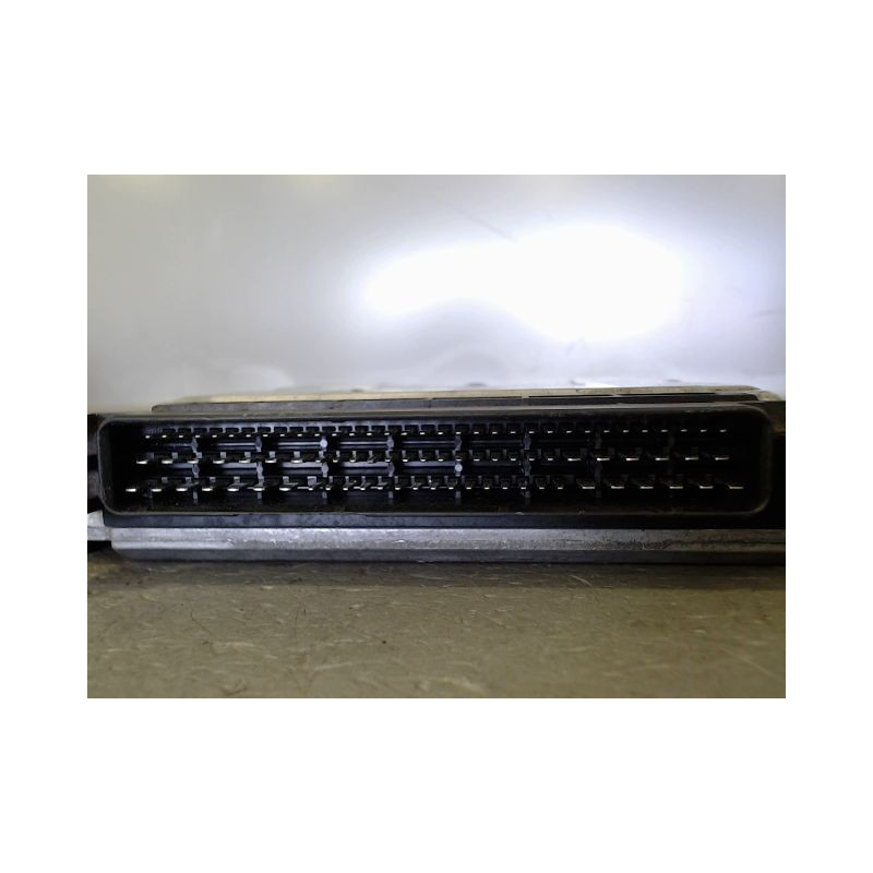 CALCULATEUR MOTEUR PEUGEOT 306 97-2001