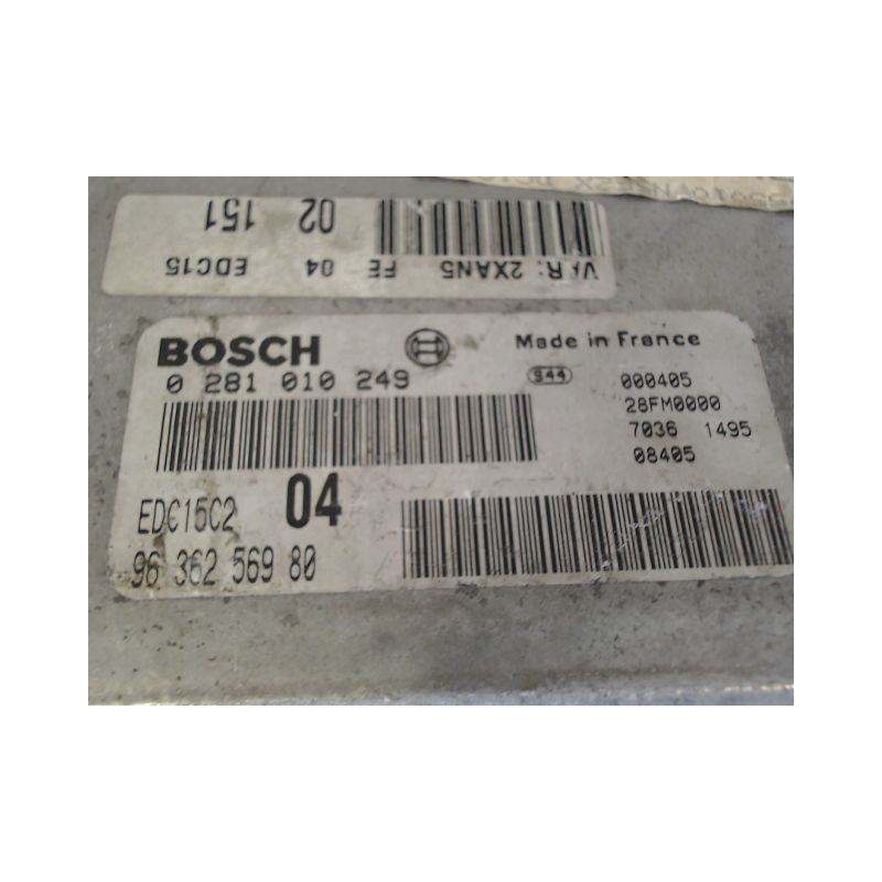 CALCULATEUR MOTEUR PEUGEOT 306 97-2001
