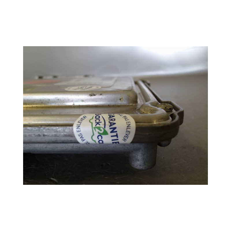 CALCULATEUR MOTEUR PEUGEOT 207 CC