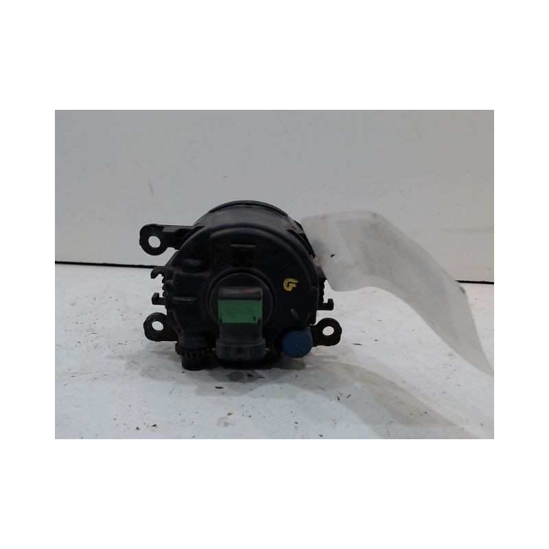 PHARE ANTIBROUILLARD AVANT GAUCHE SUZUKI SWIFT