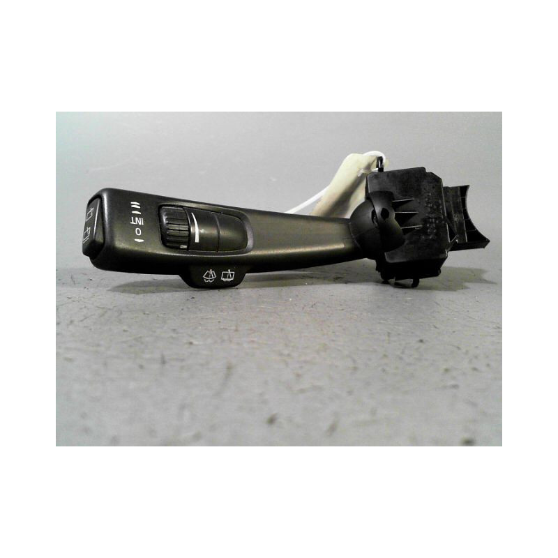 COMMANDE ESSUIE GLACE VOLVO V50