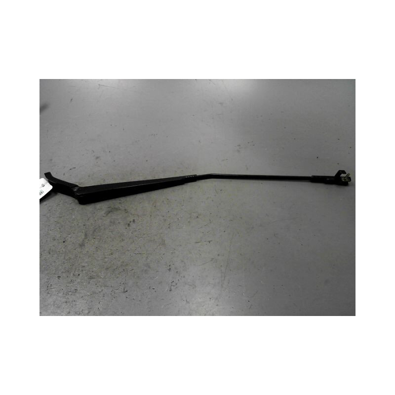 BRAS ESSUIE-GLACE AVANT GAUCHE PEUGEOT 407