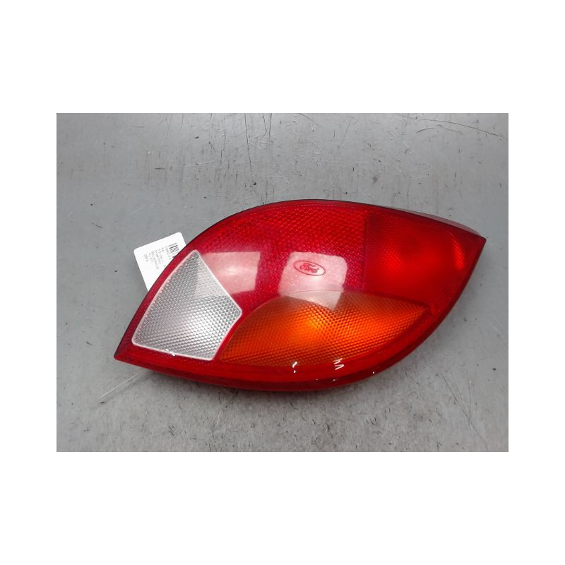 FEU ARRIERE DROIT FORD KA