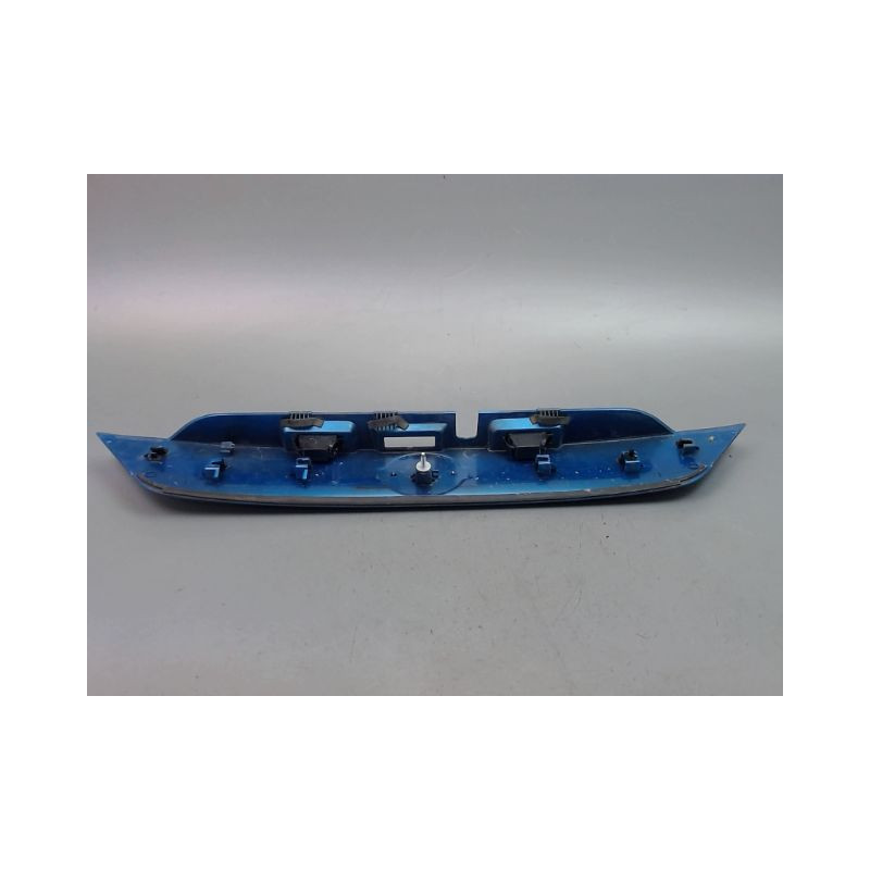 ECLAIREUR PLAQUE DE POLICE NISSAN QHASQAI 2007-