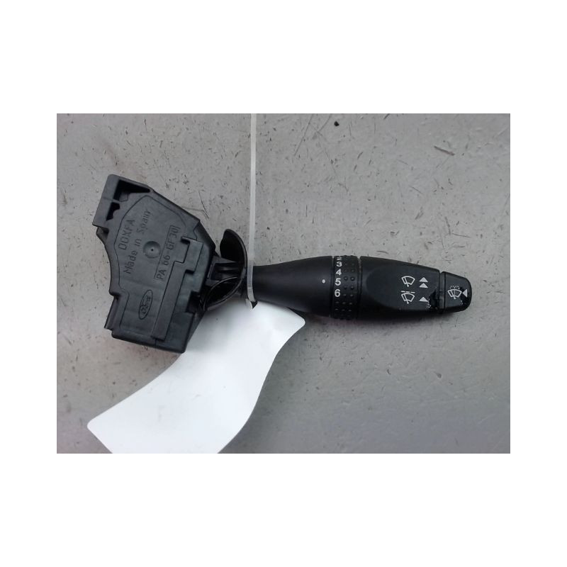 COMMANDE ESSUIE GLACE FORD FIESTA V Phase 2 2005-2008