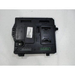 PLATINE FUSIBLE HABITACLE