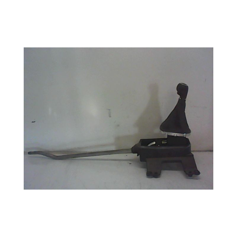TRINGLERIE BOITE  OPEL CORSA 1.4 