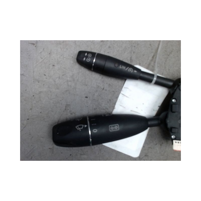 COMMANDE CLIGNOTANT MERCEDES CLASSE C 2007-