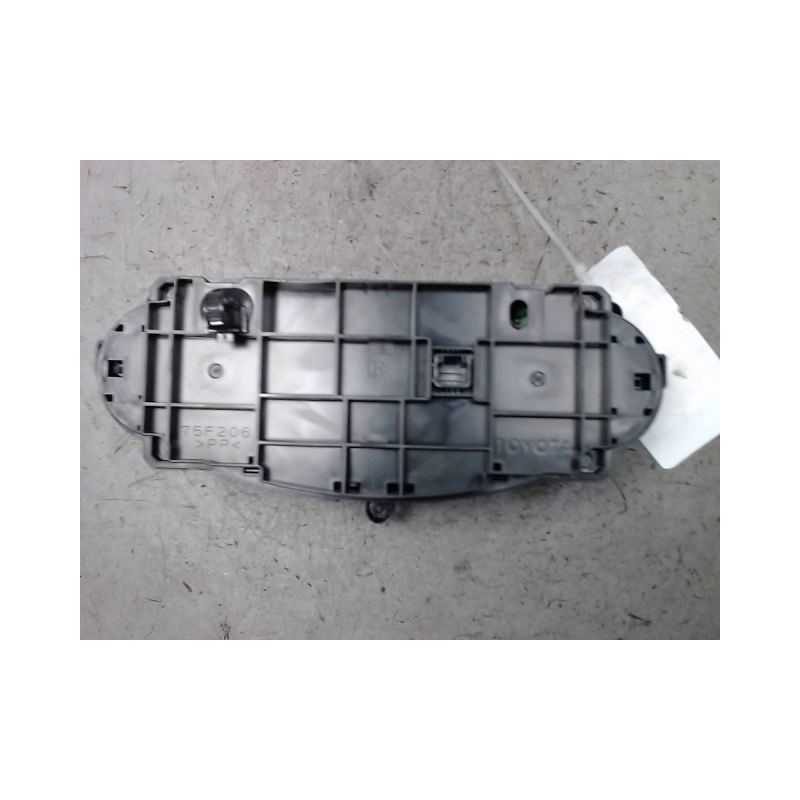 COMMANDE DE CHAUFFAGE TOYOTA YARIS