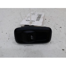 COMMANDE LEVE-GLACE PORTE AVD FORD KA+