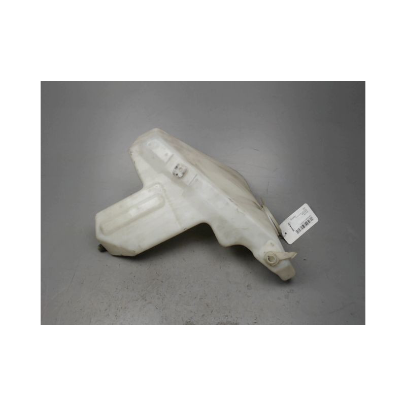 RESERVOIR LAVE-GLACE AVANT MERCEDES CLASSE A