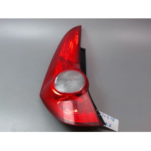 FEU ARRIERE GAUCHE  OPEL AGILA