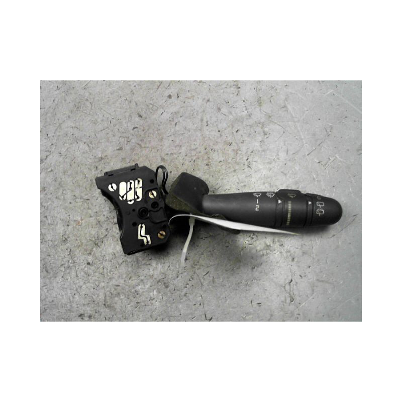 COMMANDE ESSUIE GLACE RENAULT LAGUNA