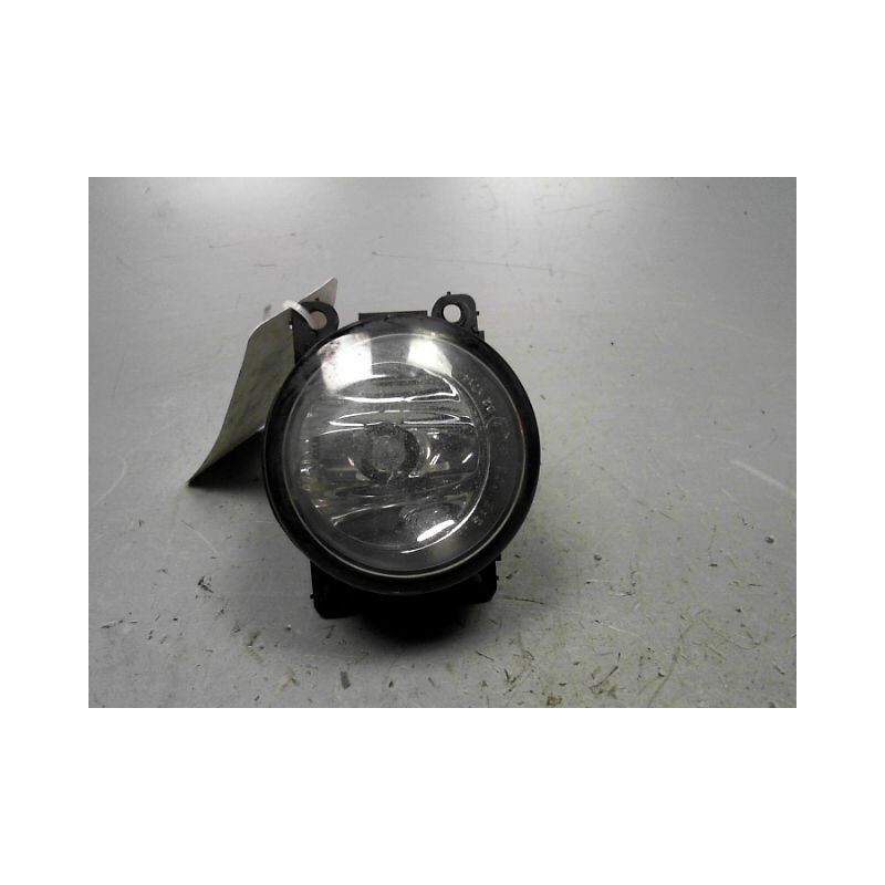 PHARE ANTIBROUILLARD AVANT DROIT FORD FIESTA