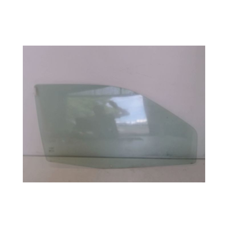 GLACE PORTE AVD FIAT PUNTO