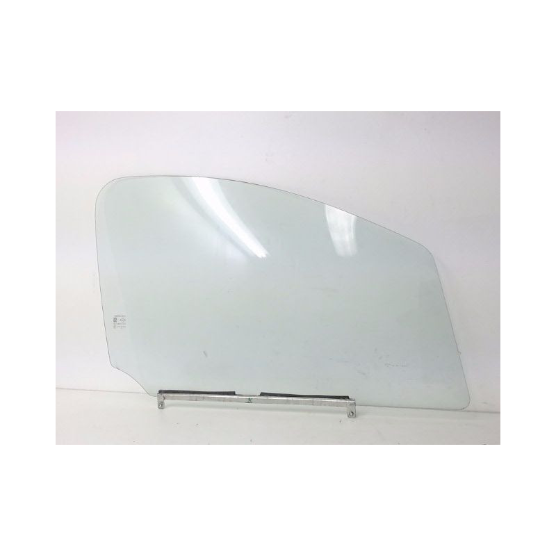 GLACE PORTE AVD NISSAN PIXO