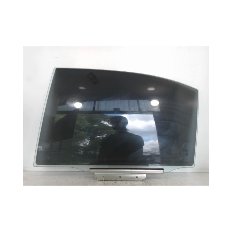 GLACE PORTE ARG TOYOTA AVENSIS