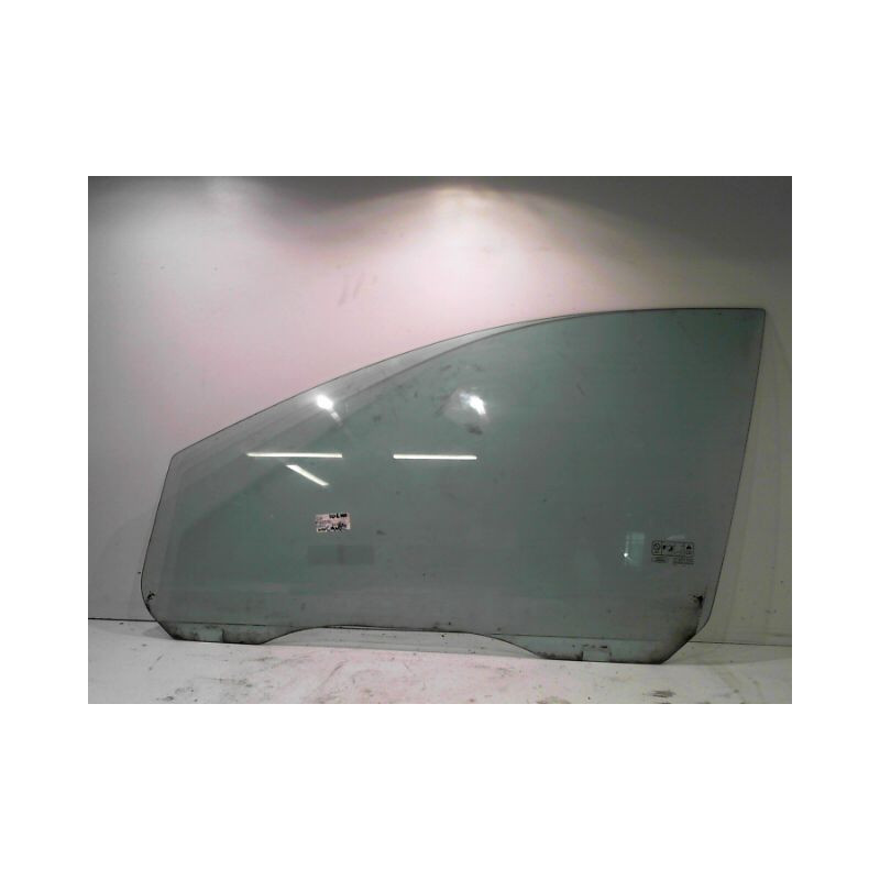GLACE PORTE AVG FORD FOCUS 2008-