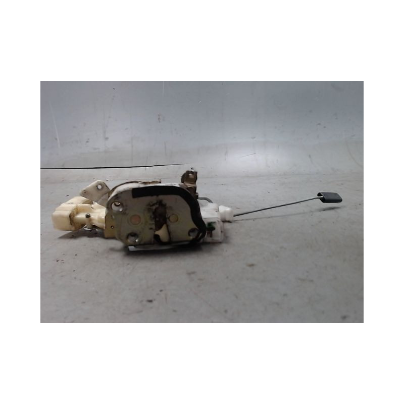 SYSTEME CONDAMNATION AVANT GAUCHE TOYOTA YARIS 2003-