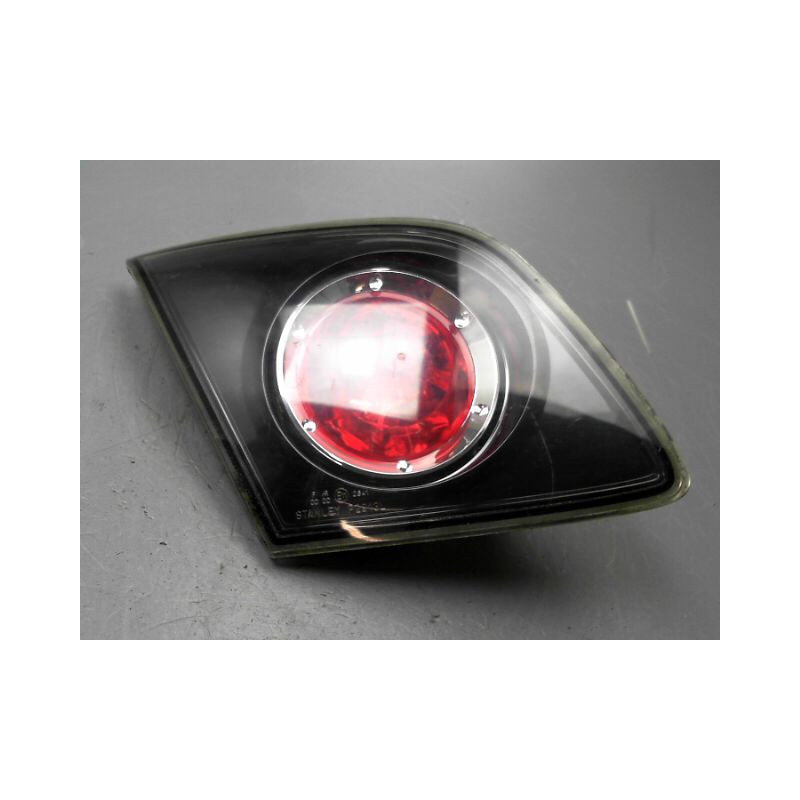 FEU ARRIERE INTERIEUR GAUCHE MAZDA 3 I Phase 1 2003-2006