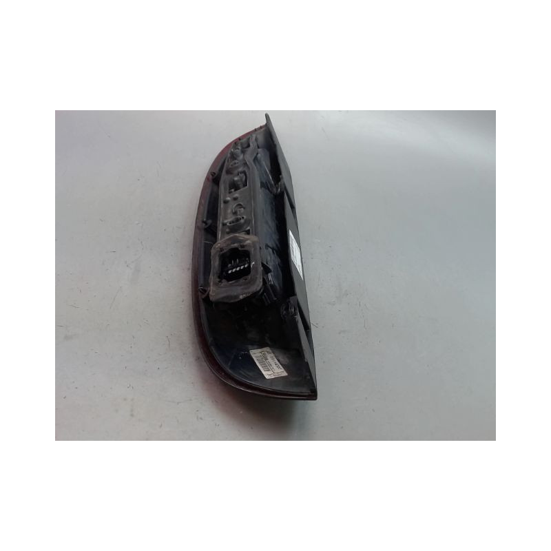 FEU ARRIERE DROIT OPEL CORSA III Phase 1 (C) 2000-2003
