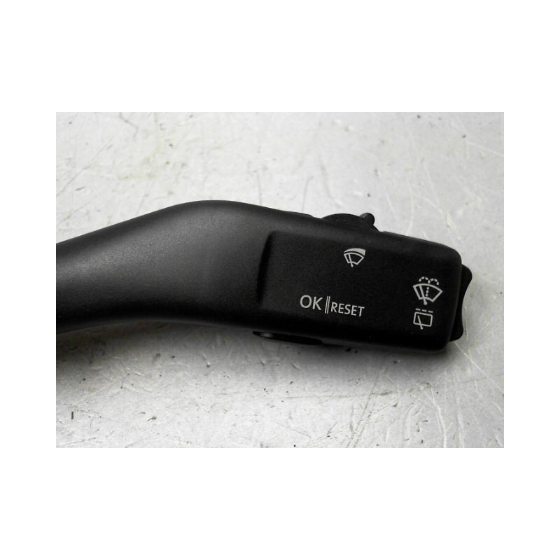 COMMANDE ESSUIE GLACE VOLKSWAGEN GOLF V PLUS 2005-