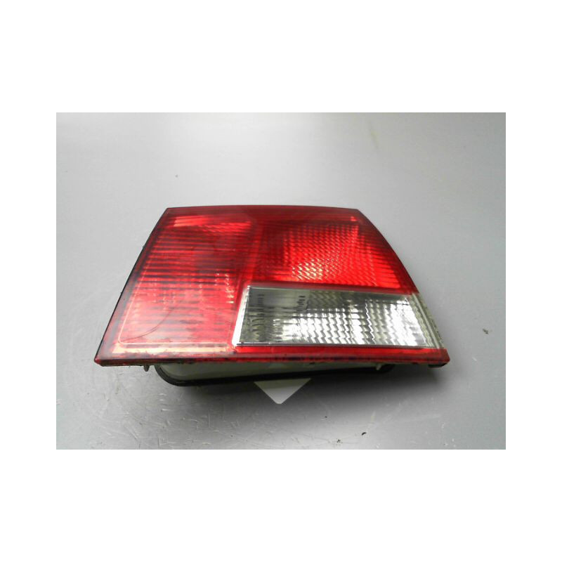 FEU ARRIERE INTERIEUR DROIT OPEL VECTRA BREAK 2003-