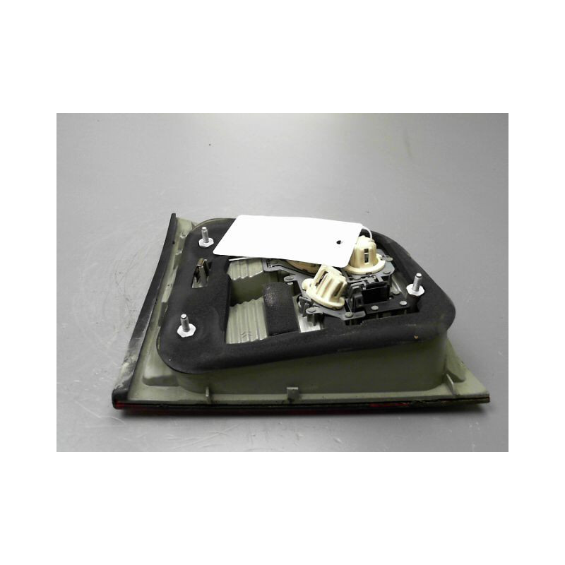 FEU ARRIERE INTERIEUR DROIT OPEL VECTRA BREAK 2003-