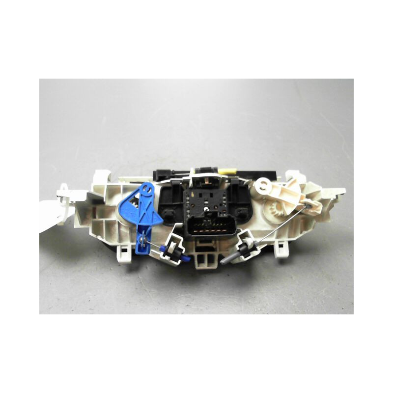 COMMANDE DE CHAUFFAGE RENAULT TWINGO II Phase 1 2007-2011