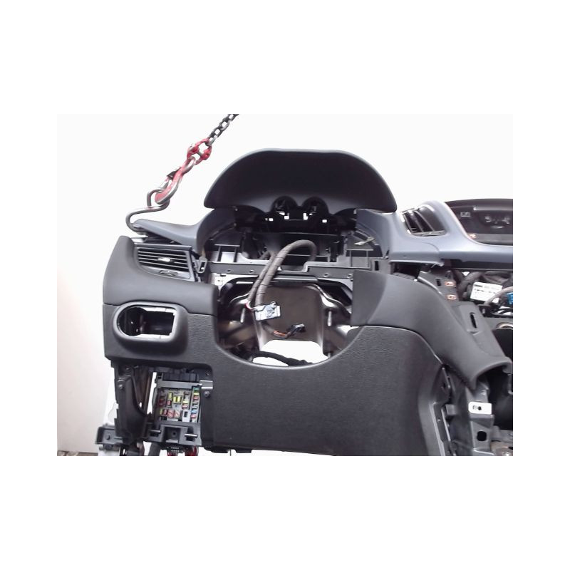 PLANCHE DE BORD  OPEL ZAFIRA 2006-