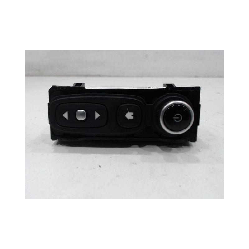 COMMANDE AUTORADIO RENAULT CLIO