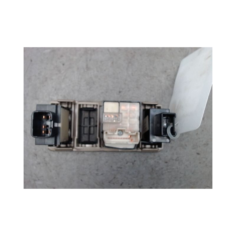 COMMANDE RETROVISSEUR EXTERIEUR ELECTRIQUE TOYOTA AVENSIS 2003-