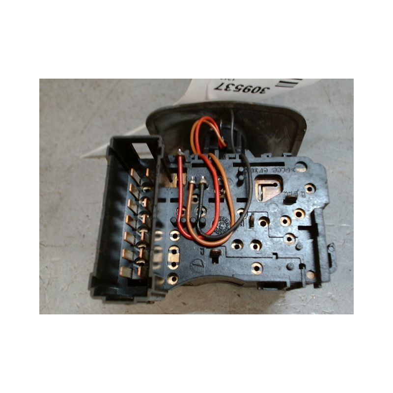 COMMANDE CLIGNOTANT DACIA LOGAN 4 P 05-08