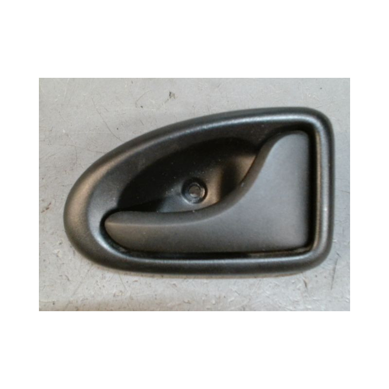 POIGNEE INTERIEURE PORTE AVANT DROIT DACIA LOGAN 4 P 05-08