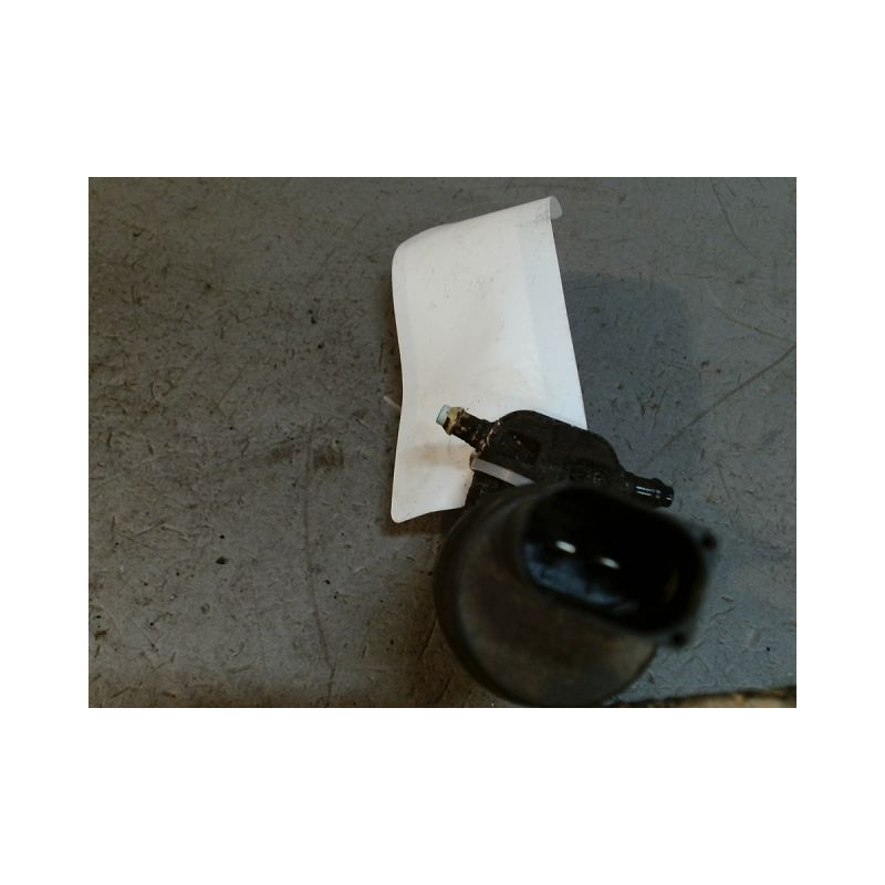 POMPE LAVE-GLACE AVANT VOLKSWAGEN FOX
