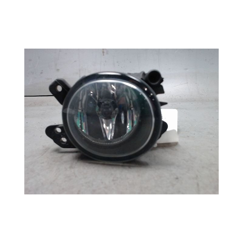 PHARE ANTIBROUILLARD AVANT DROIT MERCEDES CLASSE A 2004-