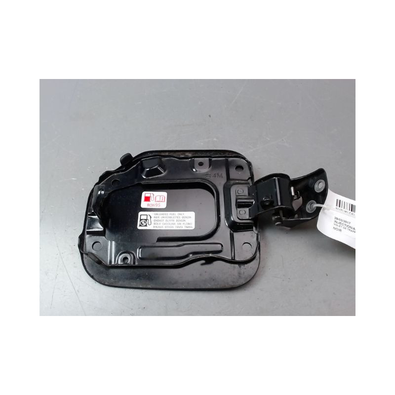 VOLET DE TRAPPE CARBURANT SUZUKI CELERIO