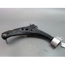 TRIANGLE INFERIEUR AVANT DROIT OPEL ASTRA 2004-