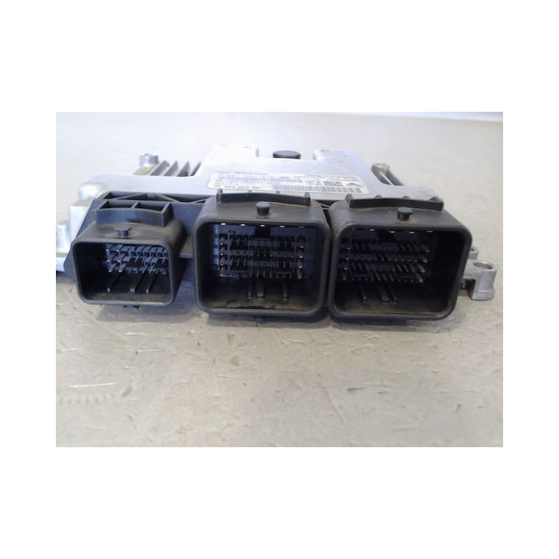 CALCULATEUR MOTEUR CITROEN C5 II 2008-